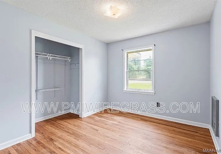 203 Meadowbrook Dr — Photo 18