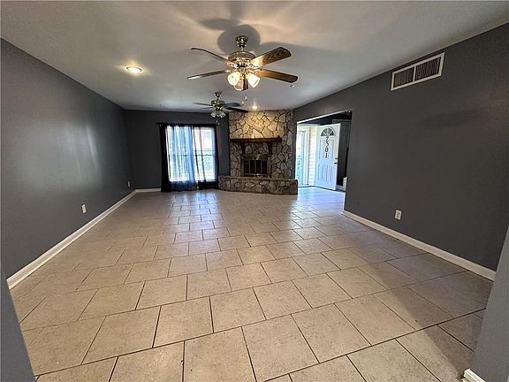 5th image of 7501 Creighton Pl