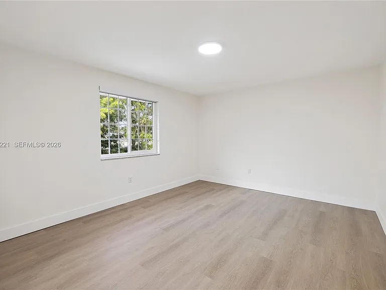 15131 SW 58th St — Photo 10