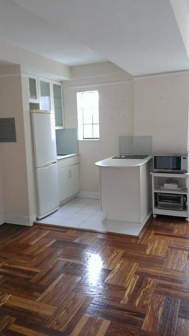 2nd image of 320 E 42nd St APT 2411