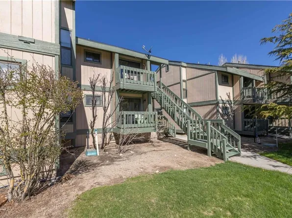 760 Blue Jay Rd #7, Big Bear Lake, CA 92315