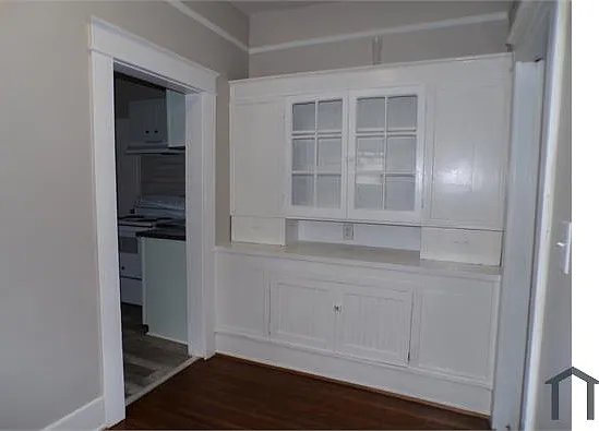 4 bed, 1390 sqft, $1,000 — Photo 4