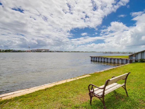 300 Miracle Strip Pkwy SW Unit 2F, Fort Walton Beach, FL 32548