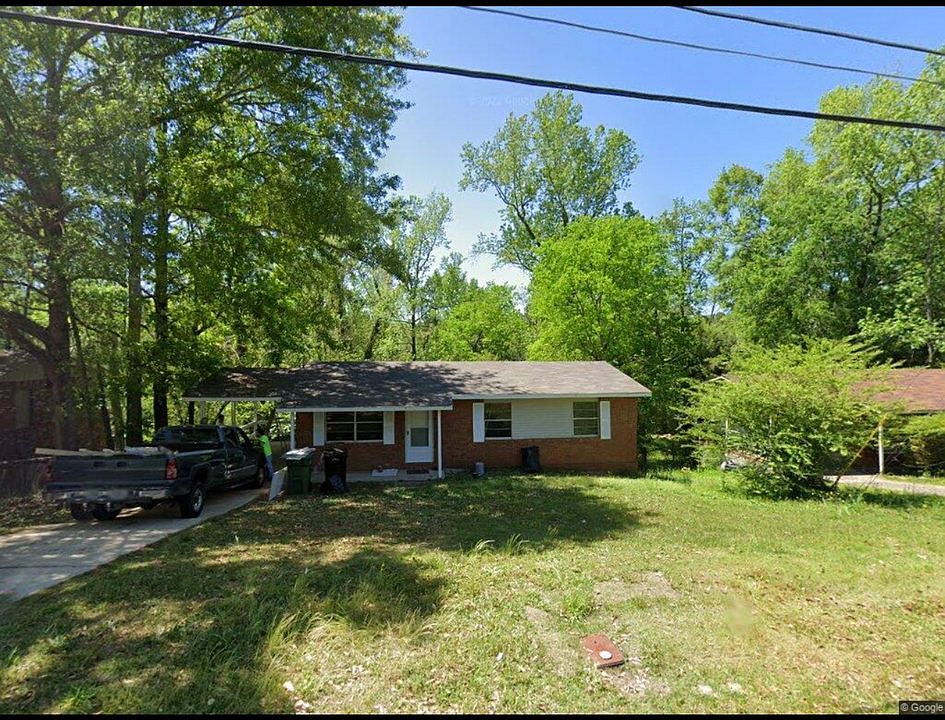 1st image of 527 Englewood Dr
