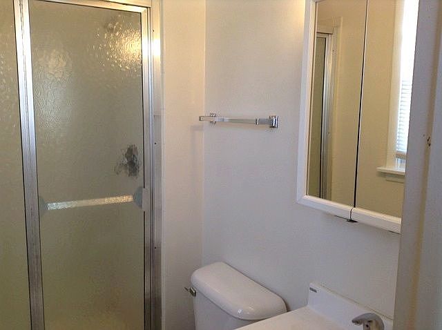 2nd image of 4716 176th St