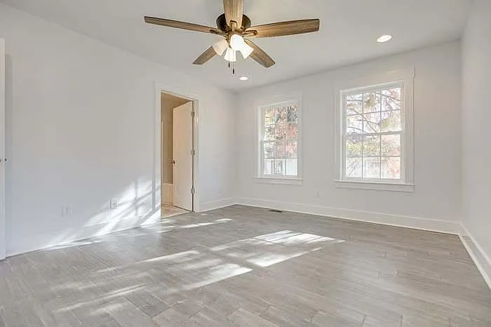 510 Gant St — Photo 8