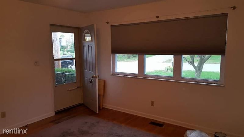 2nd image of 313 Wilson Dr