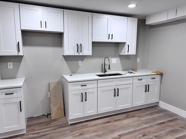 33111 Alberta Ct — Photo 2