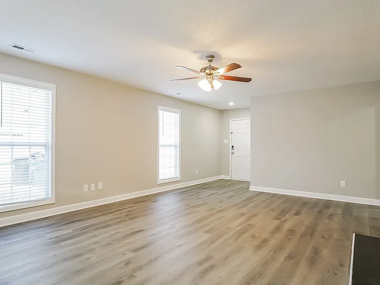 5644 Tealbrook Dr — Photo 4
