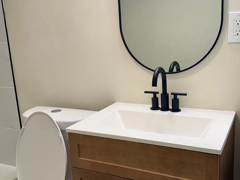 405 Winding Way — Photo 4