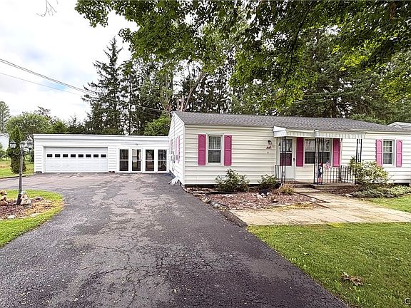 2nd image of 51 Fleming St