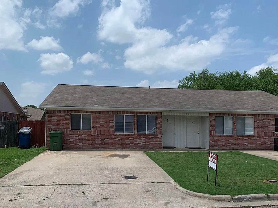 1st image of 433 Lake Highland Dr