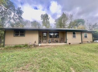 132 Bowling Ln, Hatfield, AR 71945