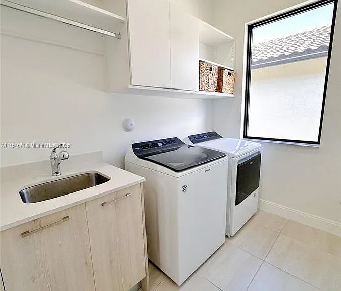 8286 NW 51st Ter #8286 — Photo 22