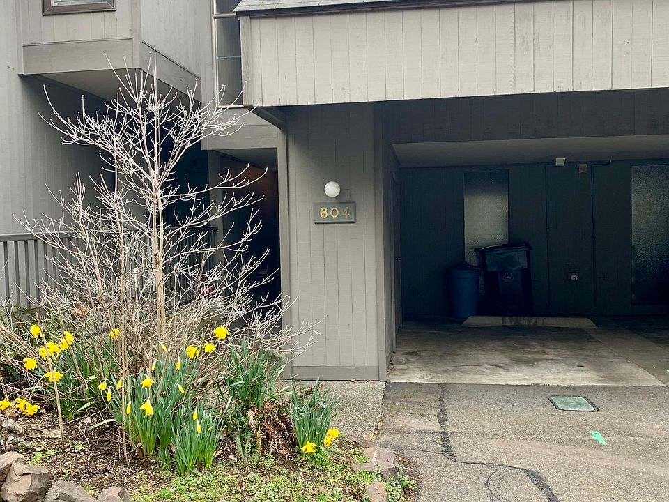 1st image of 13832 NE 66th St APT 604
