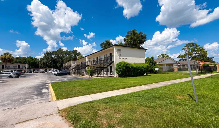 5261 Alhambra Dr #36 — Photo 2