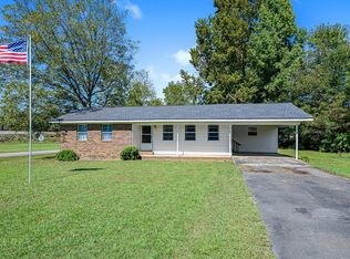 1402 Edmondson Rd, Hanceville, AL 35077