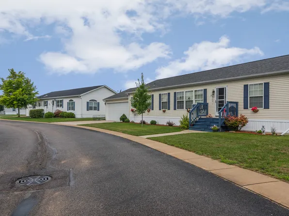 900 W Columbia St, Mason, MI 48854