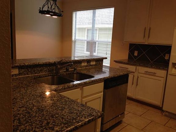 4th image of 1331 Kingston Pl