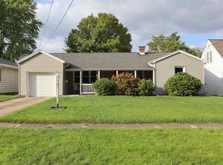 617 Spring St, Washington, IL 61571