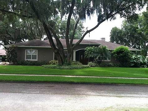 2nd image of 2709 Majestic Oaks Ct