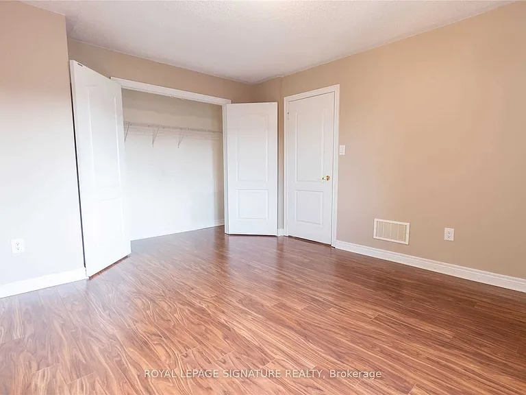 128 Holmes Cres — Photo 22