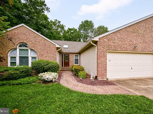 14 Eynon Ct, Hockessin, DE 19707