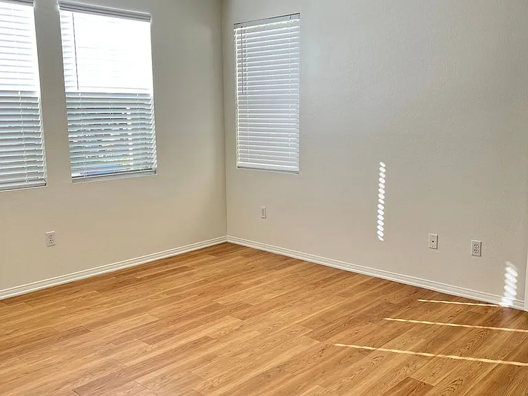 Via Ventura Apartments — Photo 49