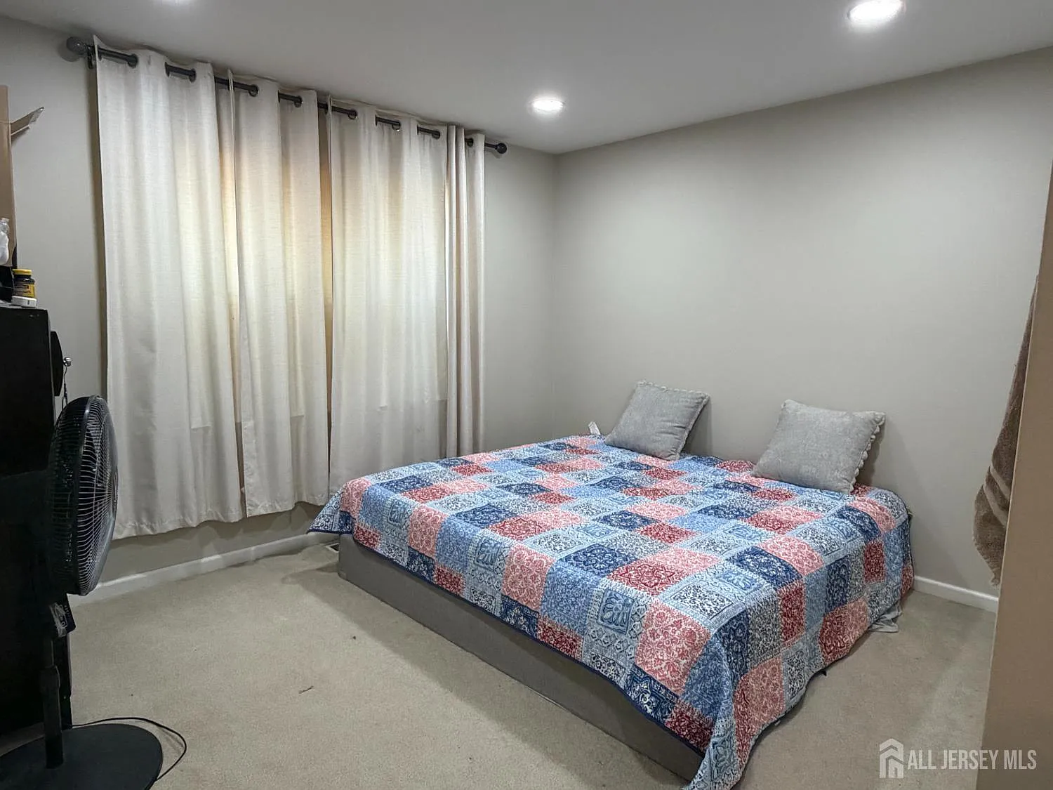 2 bed, 1.5 bath, $2,650 — Photo 3