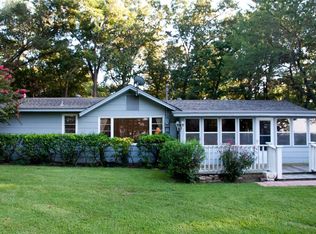 9939 Shoreline Dr, Wills Point, TX 75169