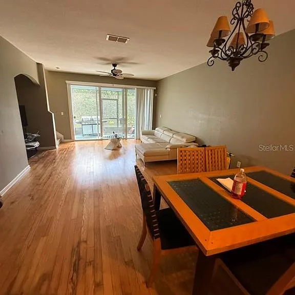 3069 Ashland Ln N — Photo 8