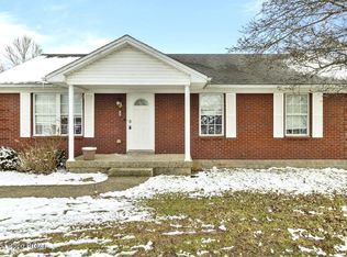 235 Shelby Cir, Louisville, KY 40229