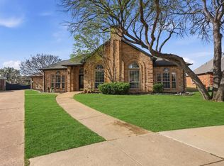 1227 Cambridge Dr, Carrollton, TX 75007