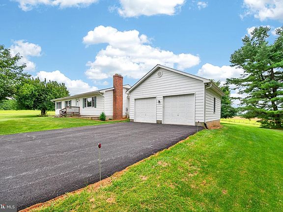 4th image of 13835 Howard Rd