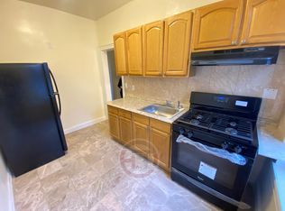 3132 Buhre Ave APT 4, Bronx, NY 10461