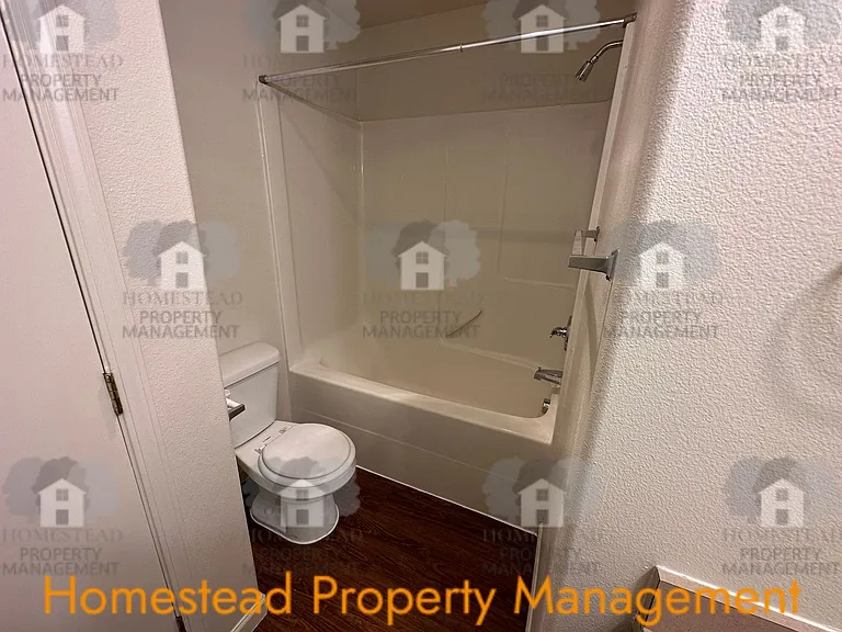 2750 Brooks Ave NE #101-204 — Photo 25