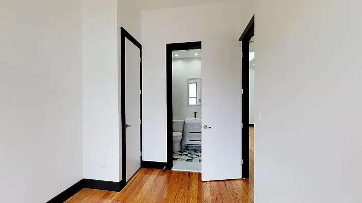 Rented by Nooklyn NYC LLC | media 5