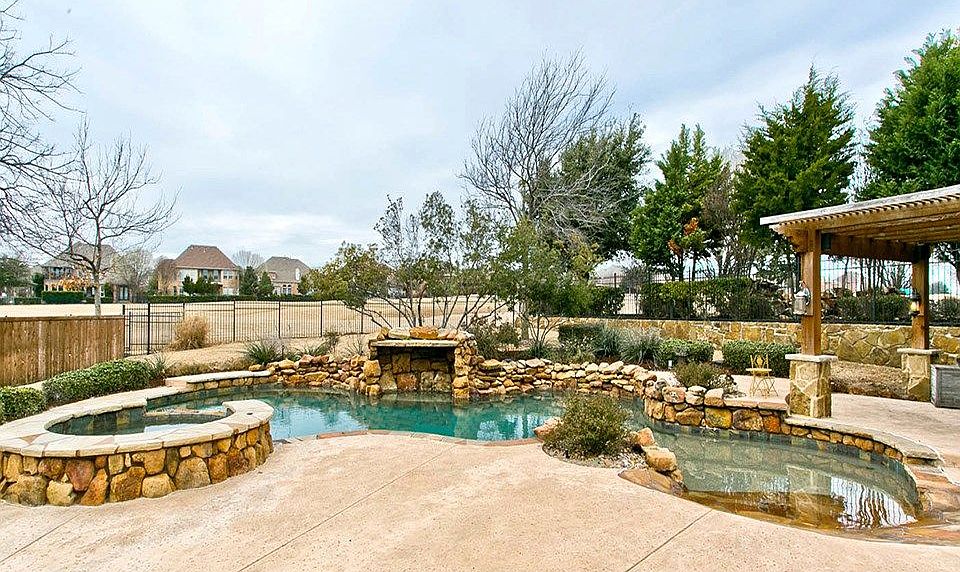 1st image of 1708 Singletree Ct