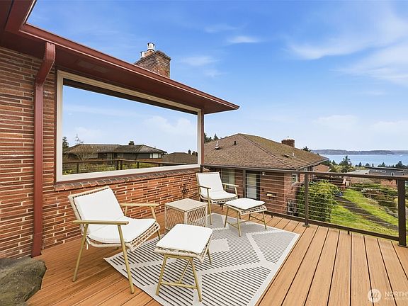 4th image of 4019 SW Henderson Street