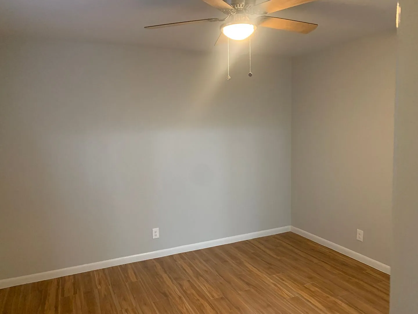 Castleplace Apartments — Photo 4