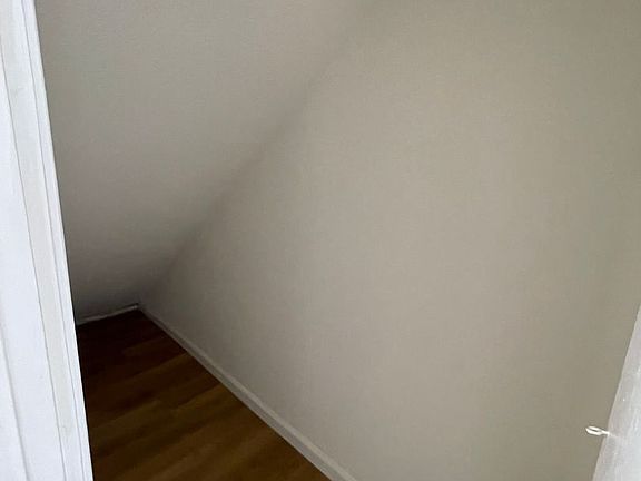 2nd image of 2331-2333 Penmar Ave #1