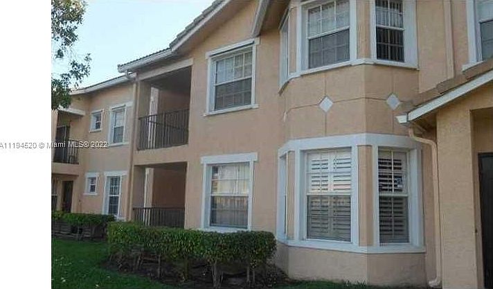 1st image of 2110 Belmont Ln #2110