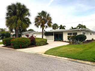 5270 39th St S, Saint Petersburg, FL 33711