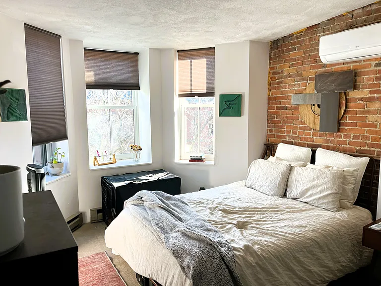 71 Chandler St #5 — Photo 8