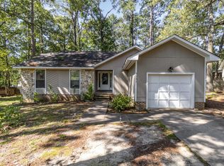 7121 Tres Ct, Fayetteville, NC 28314