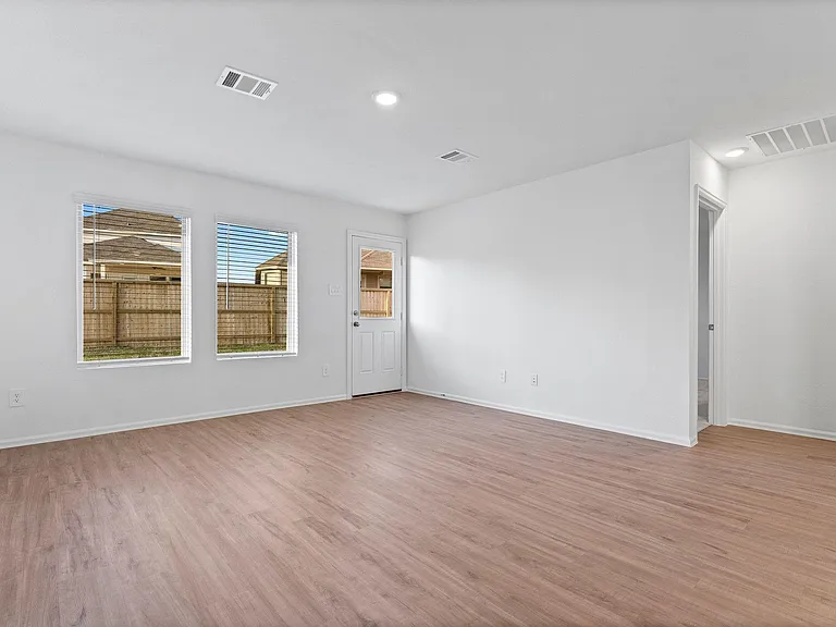 318 Harbor Bend Ct — Photo 27