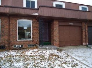 1843 Willowbrook Cir, Flint, MI 48507