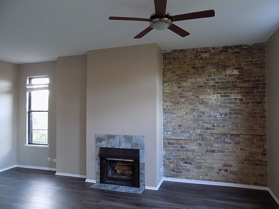 3rd image of 1732 N Dayton St #1732D-1A