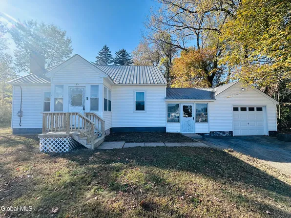 45 Chapman Street, Corinth, NY 12822