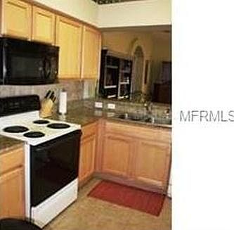 5th image of 7942 Carriage Pointe Dr